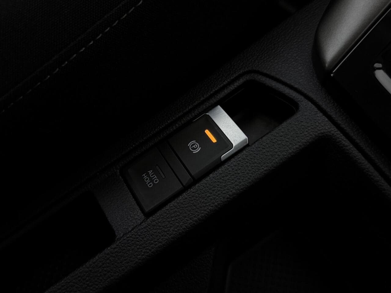Volkswagen T-Roc thumbnail Misc Controls