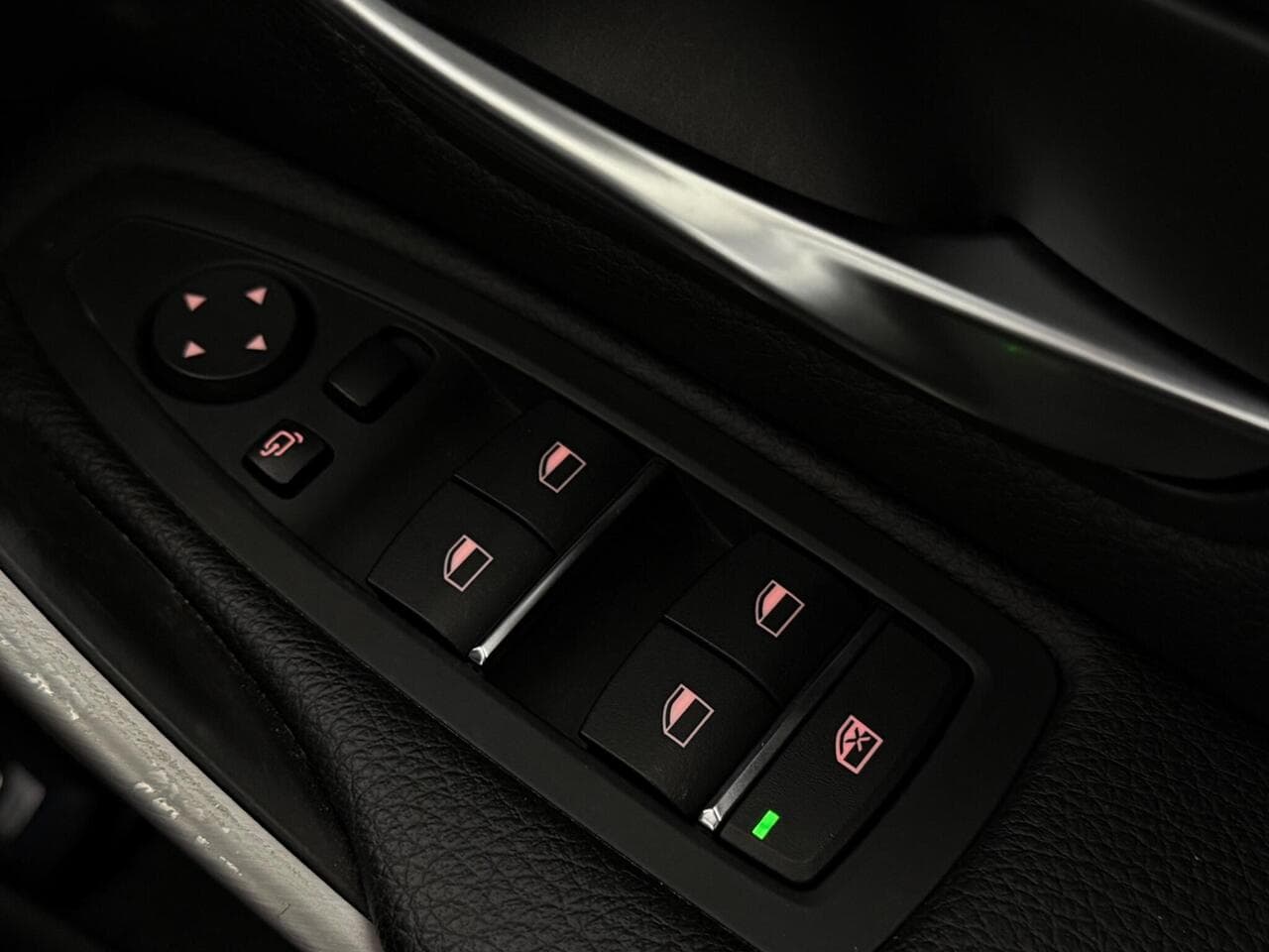 BMW 4 Series Gran Coupe thumbnail Misc Controls