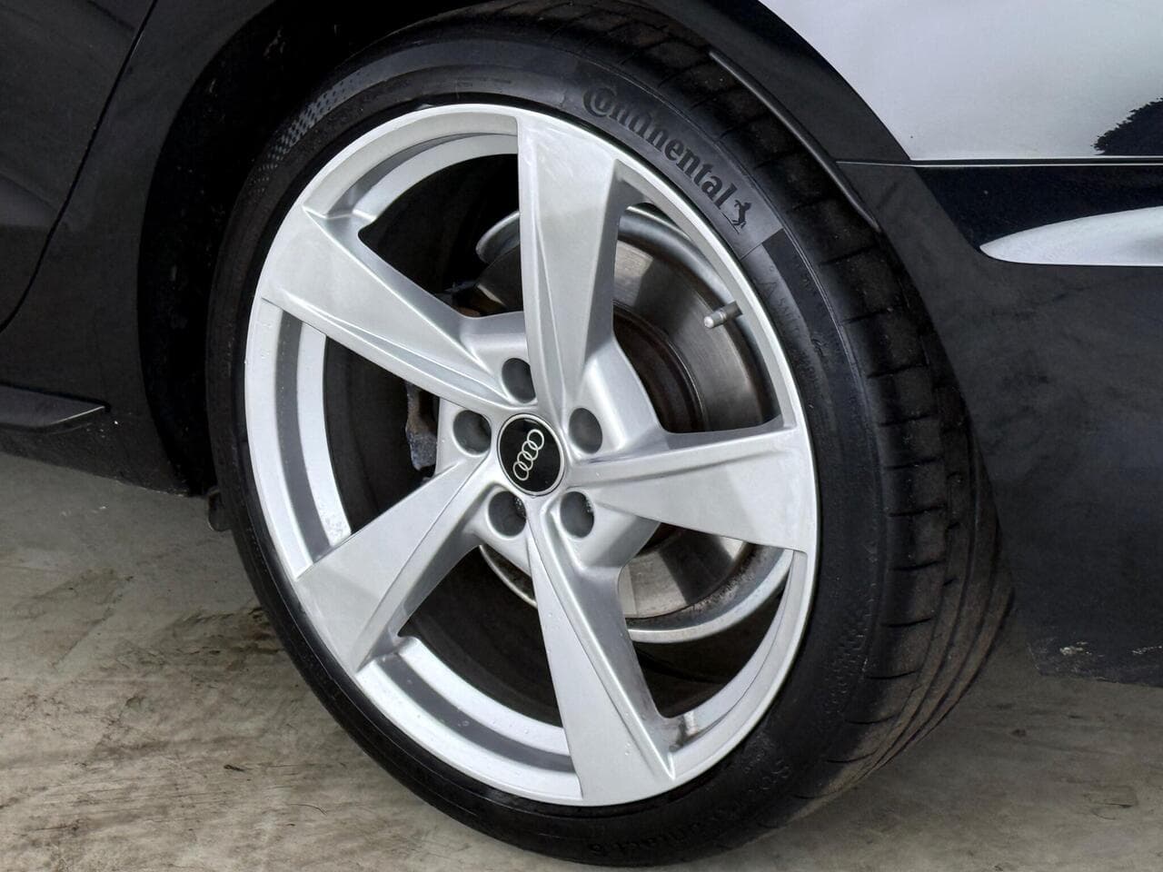 Audi A4 thumbnail Wheel