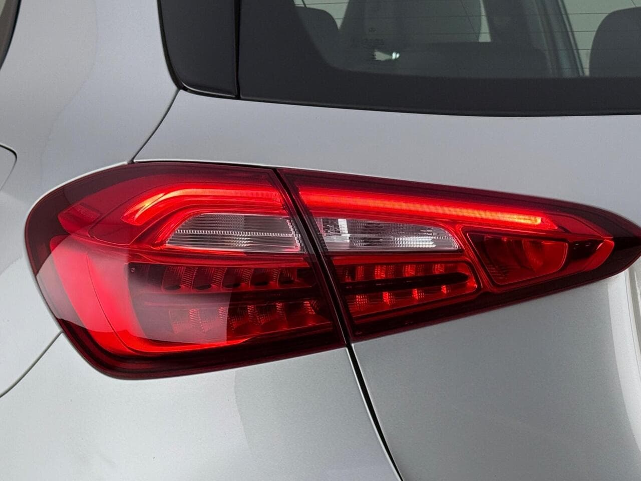 Mercedes-Benz A Class thumbnail Lights Rear