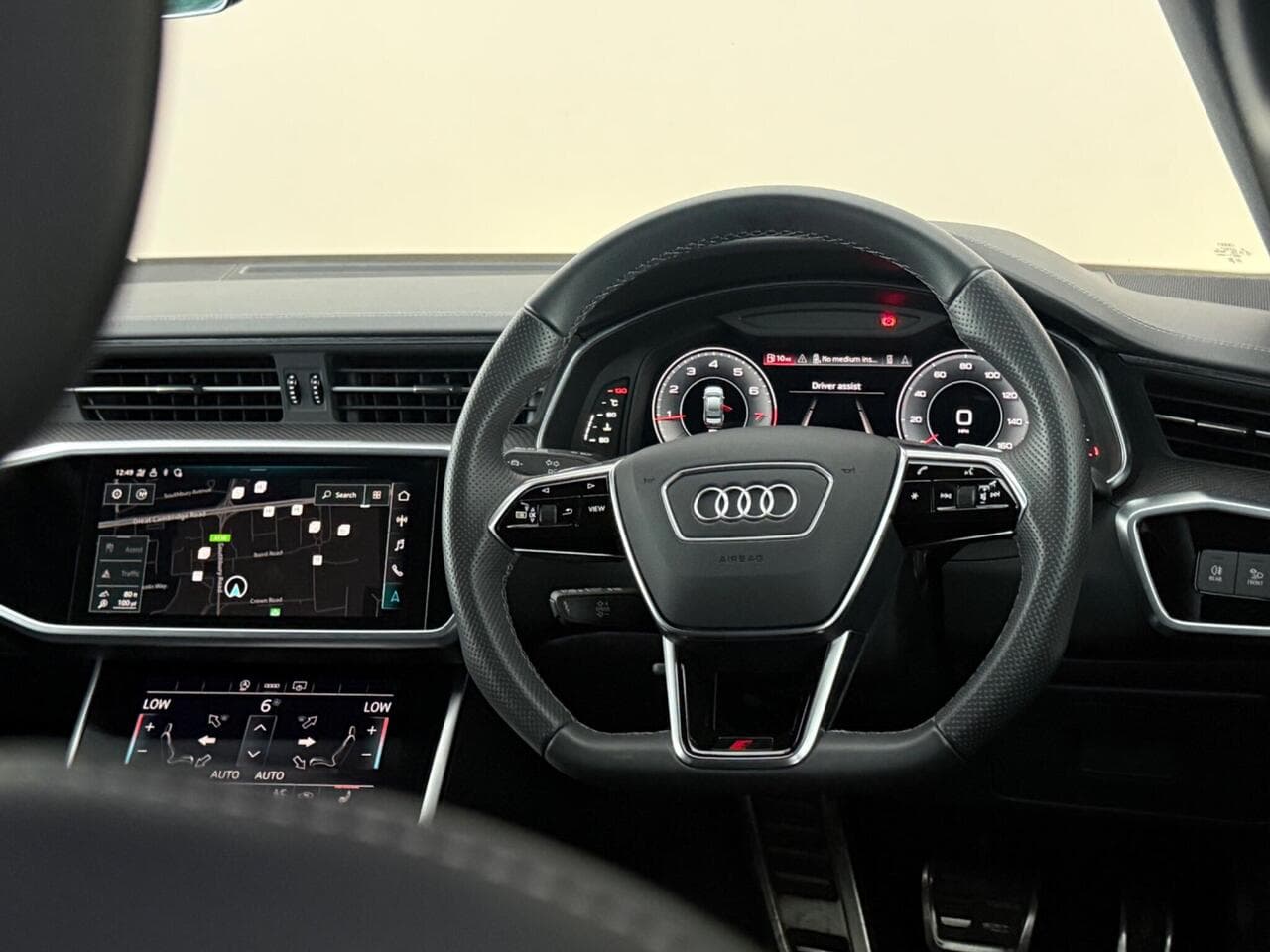 Audi A6 Saloon thumbnail Steering Wheel