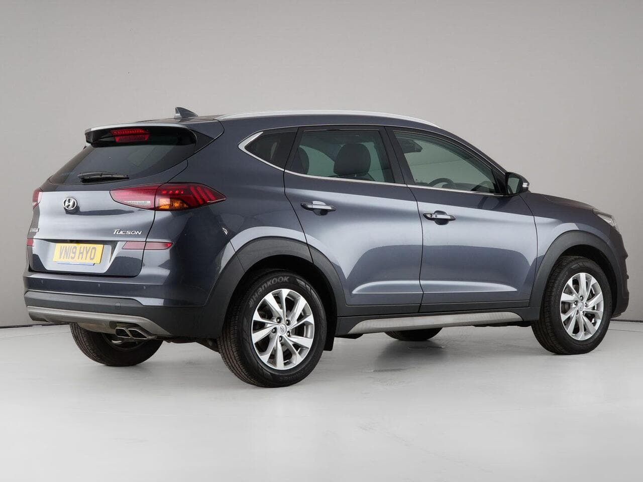 Hyundai TUCSON thumbnail Rear Right