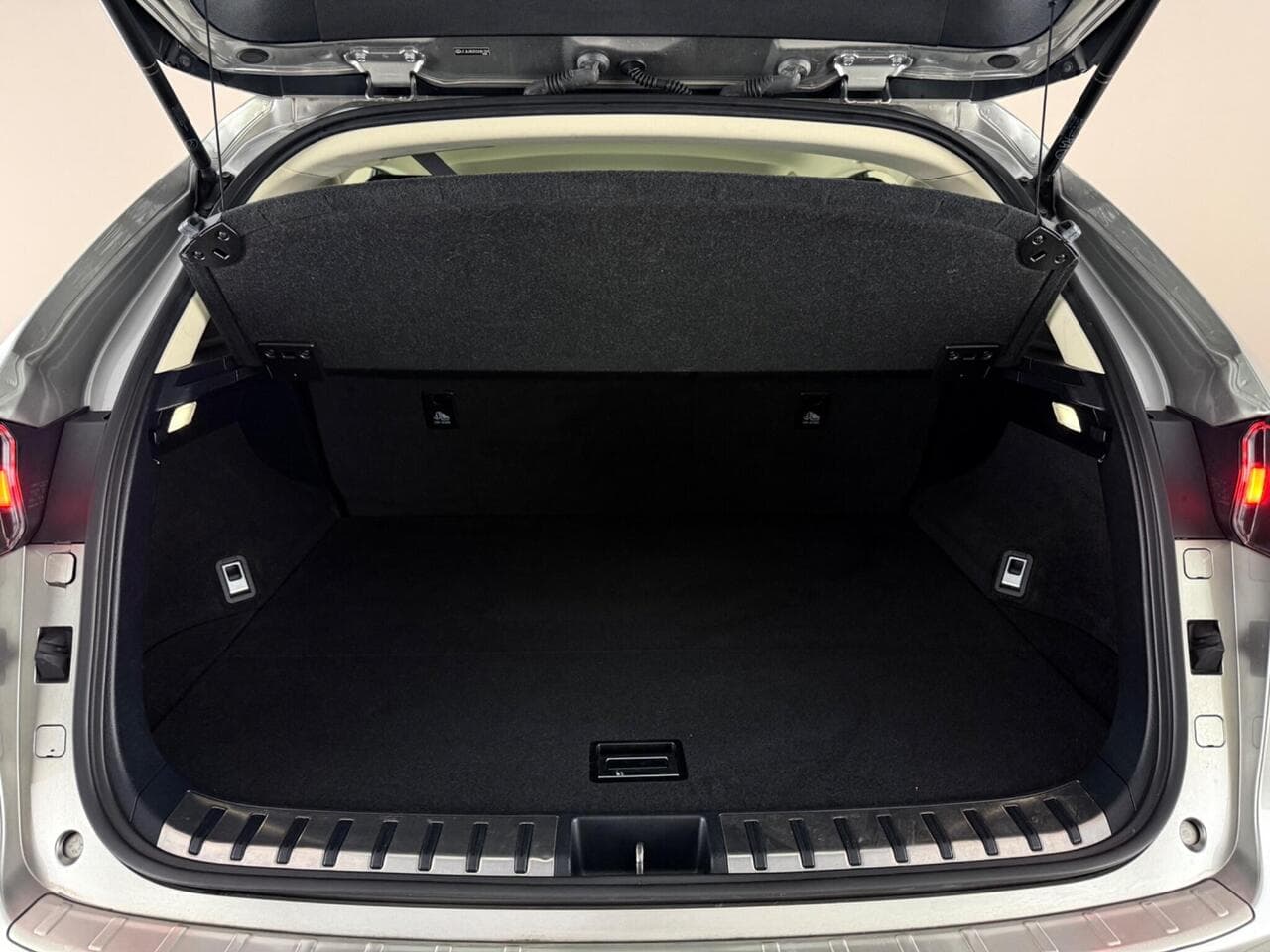 Lexus NX thumbnail Boot