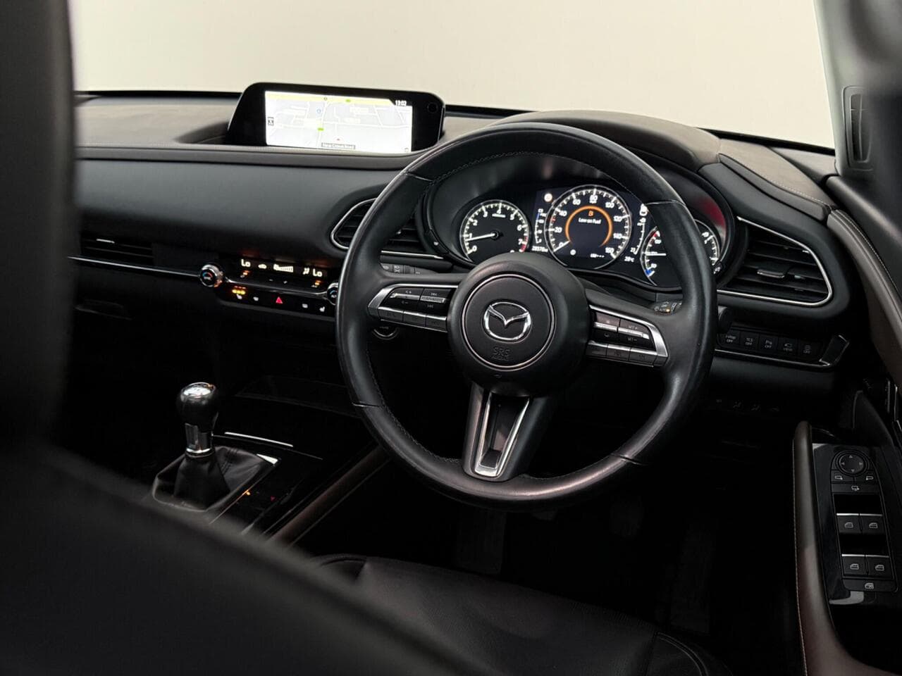 Mazda CX-30 thumbnail Steering Wheel