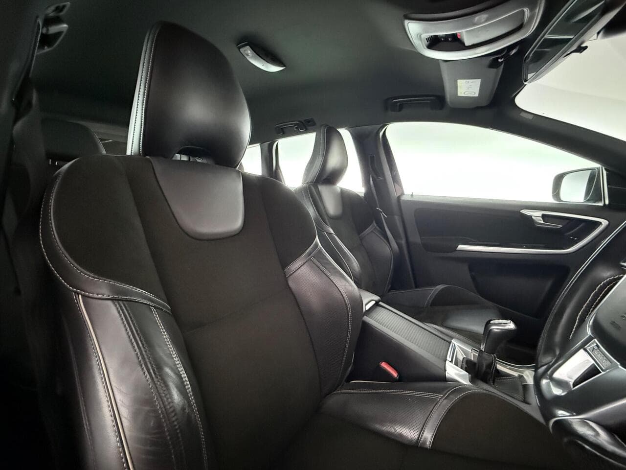 Volvo XC60 thumbnail Seat Driver