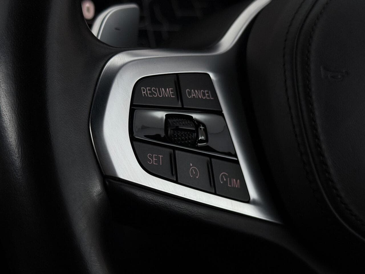 BMW 3 Series thumbnail Misc Controls