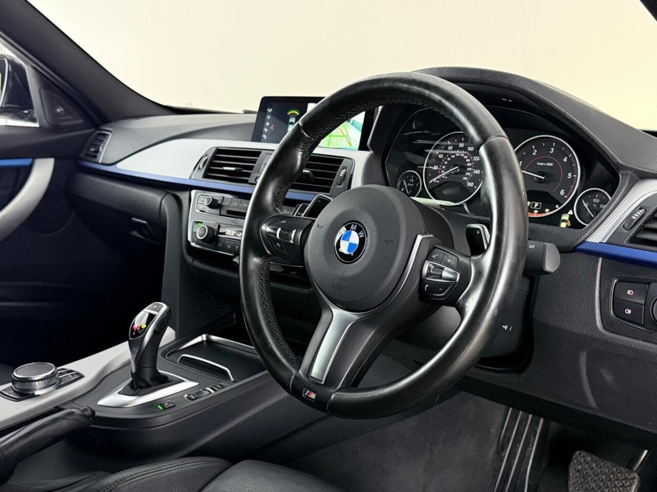 BMW 3 Series thumbnail Steering Wheel