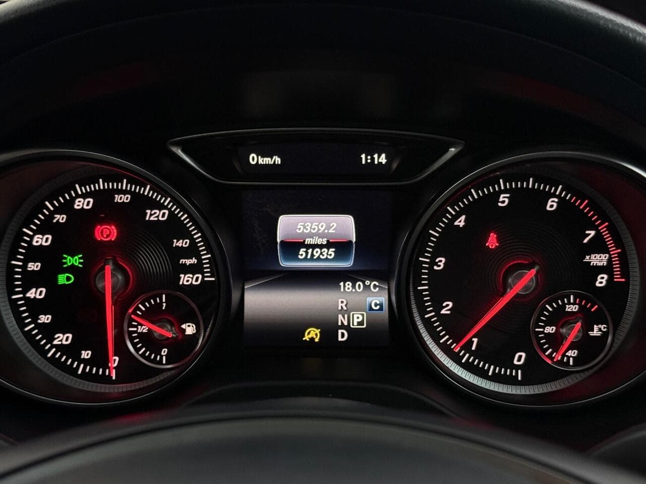 Mercedes-Benz GLA thumbnail Driver Instruments