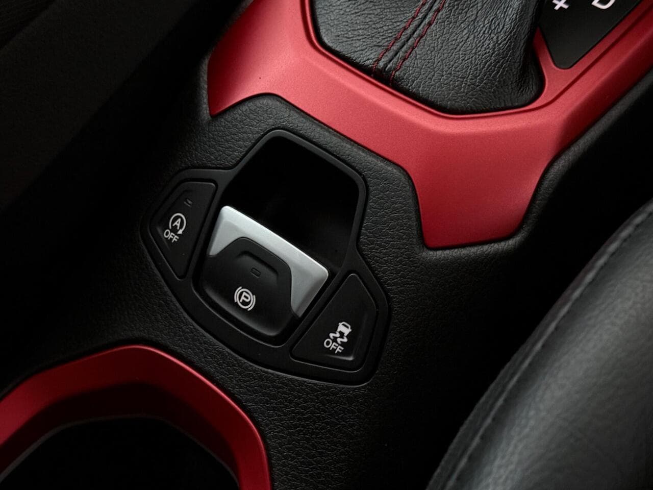 Jeep Renegade thumbnail Misc Controls