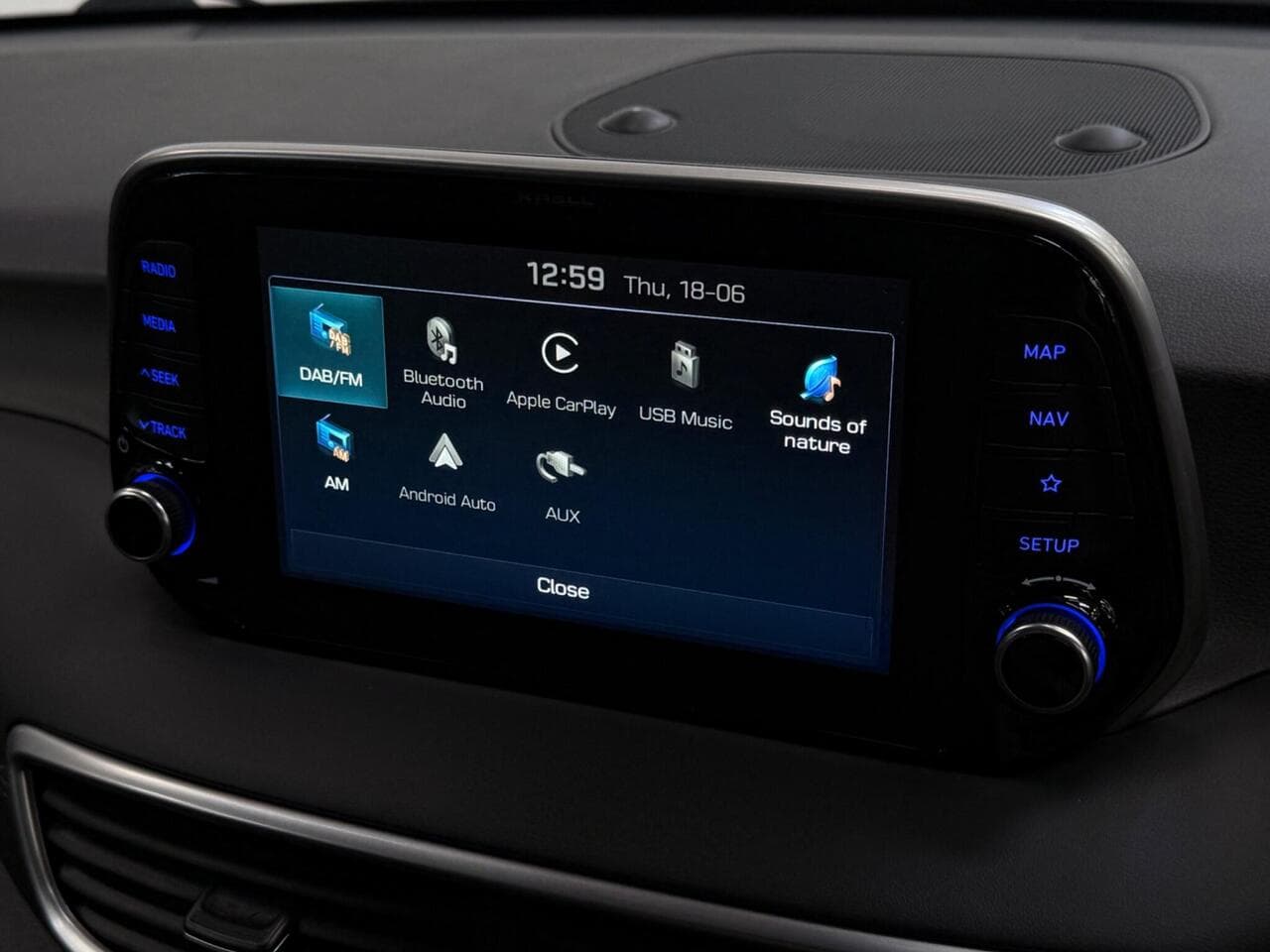 Hyundai TUCSON thumbnail Infotainment System