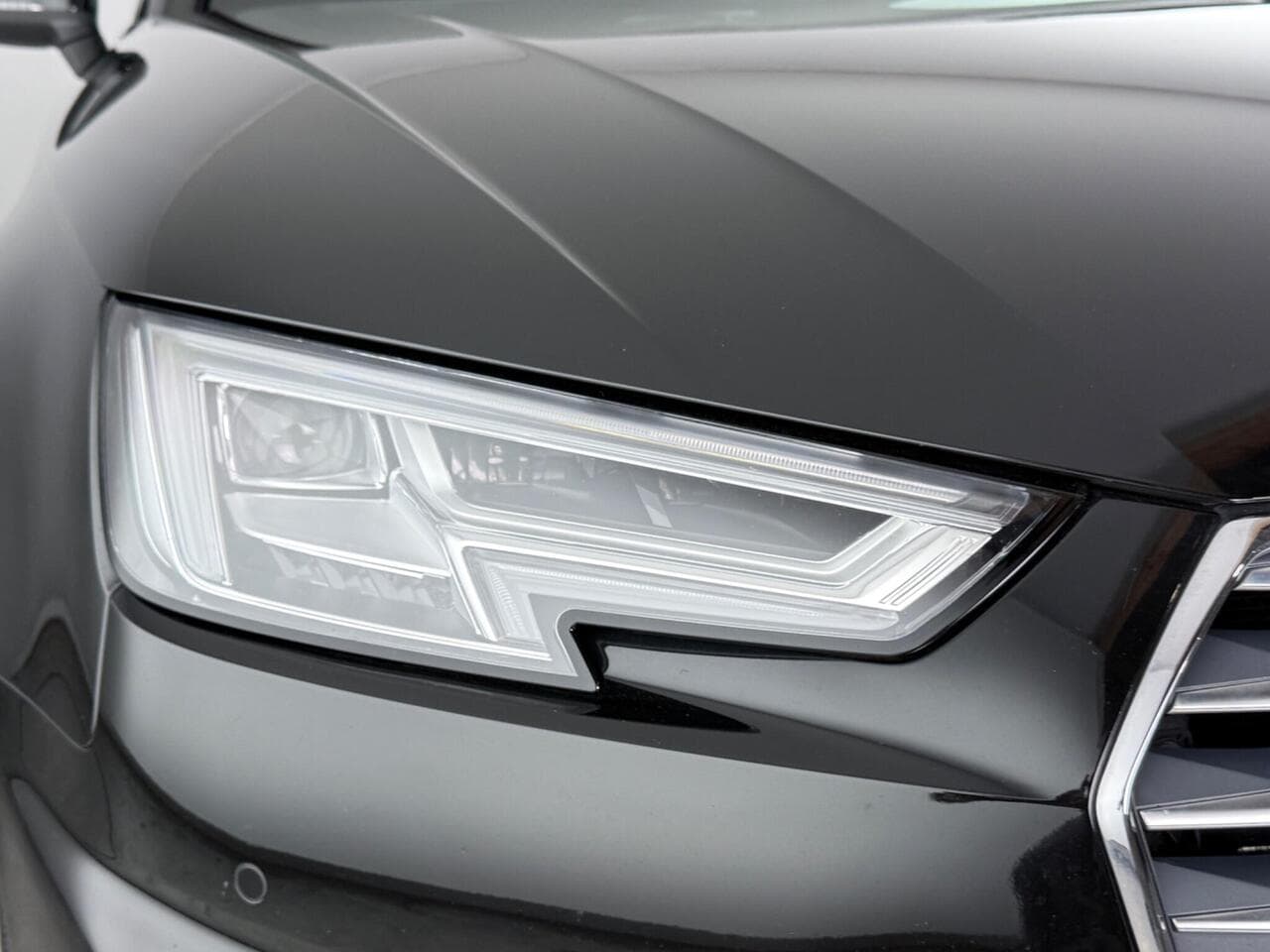 Audi A4 thumbnail Lights Front