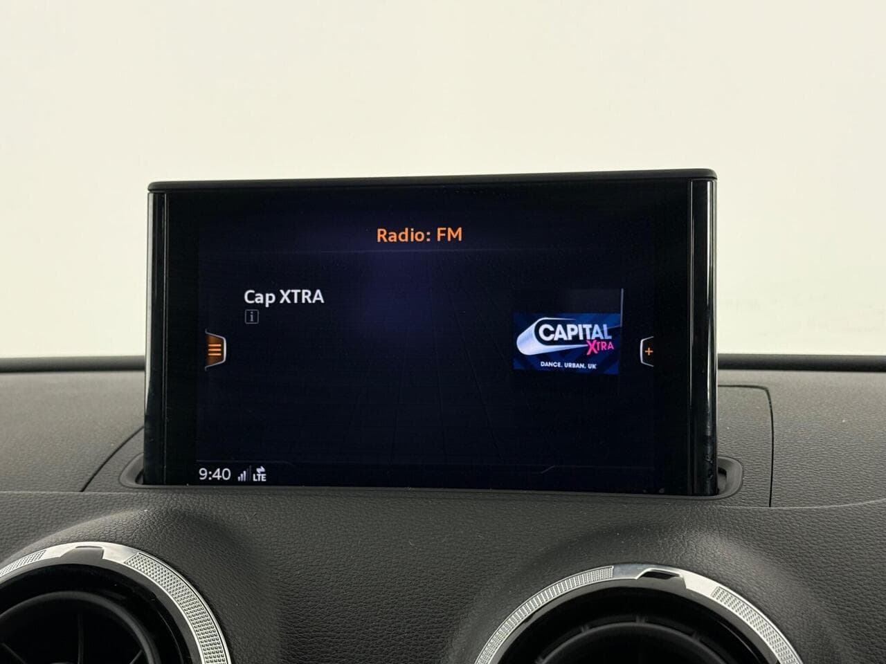 Audi A3 thumbnail Infotainment System
