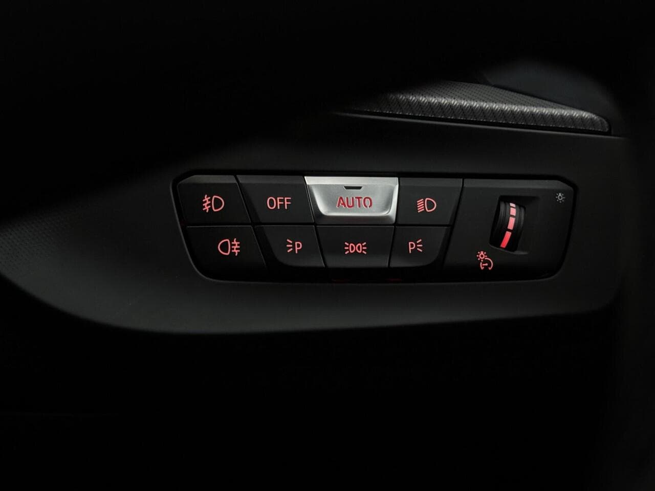 BMW 1 Series thumbnail Misc Controls