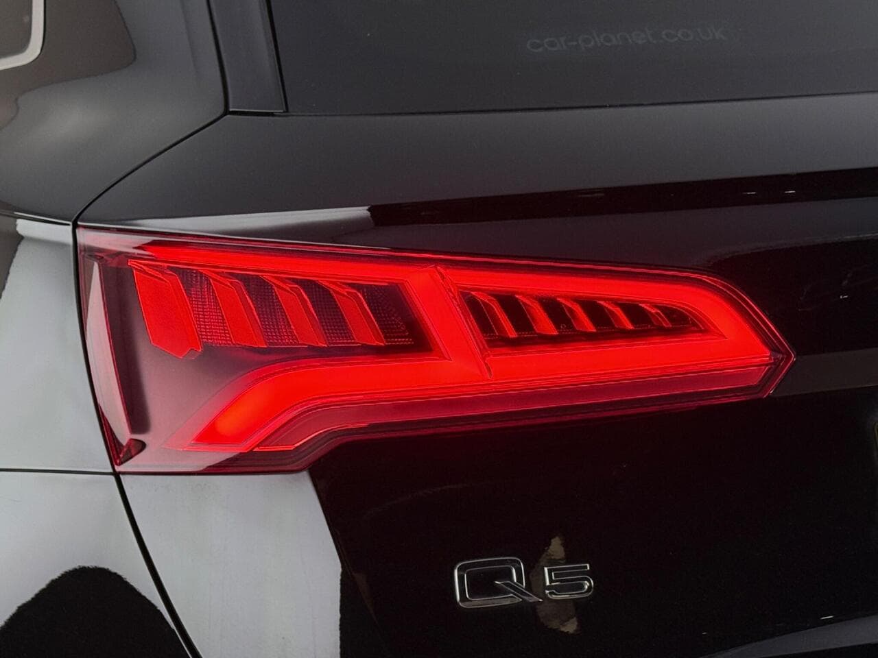 Audi Q5 thumbnail Lights Rear