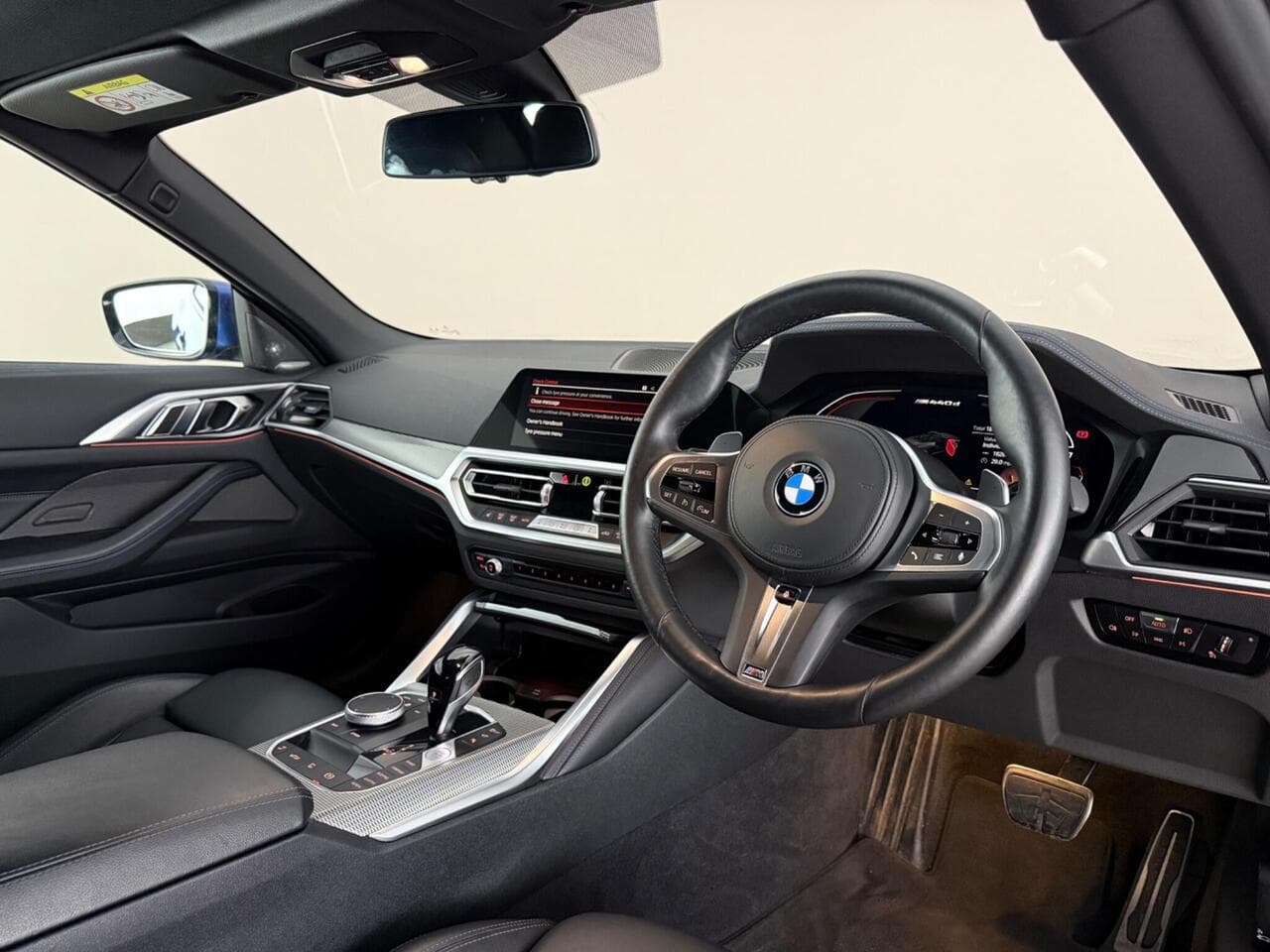 BMW 4 Series thumbnail Interior Front