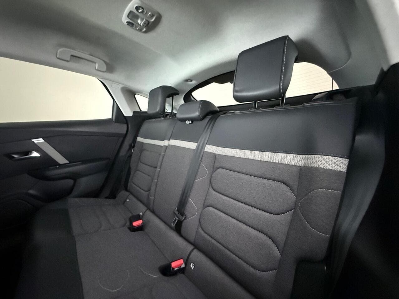Citroen C4 thumbnail Seats Rear