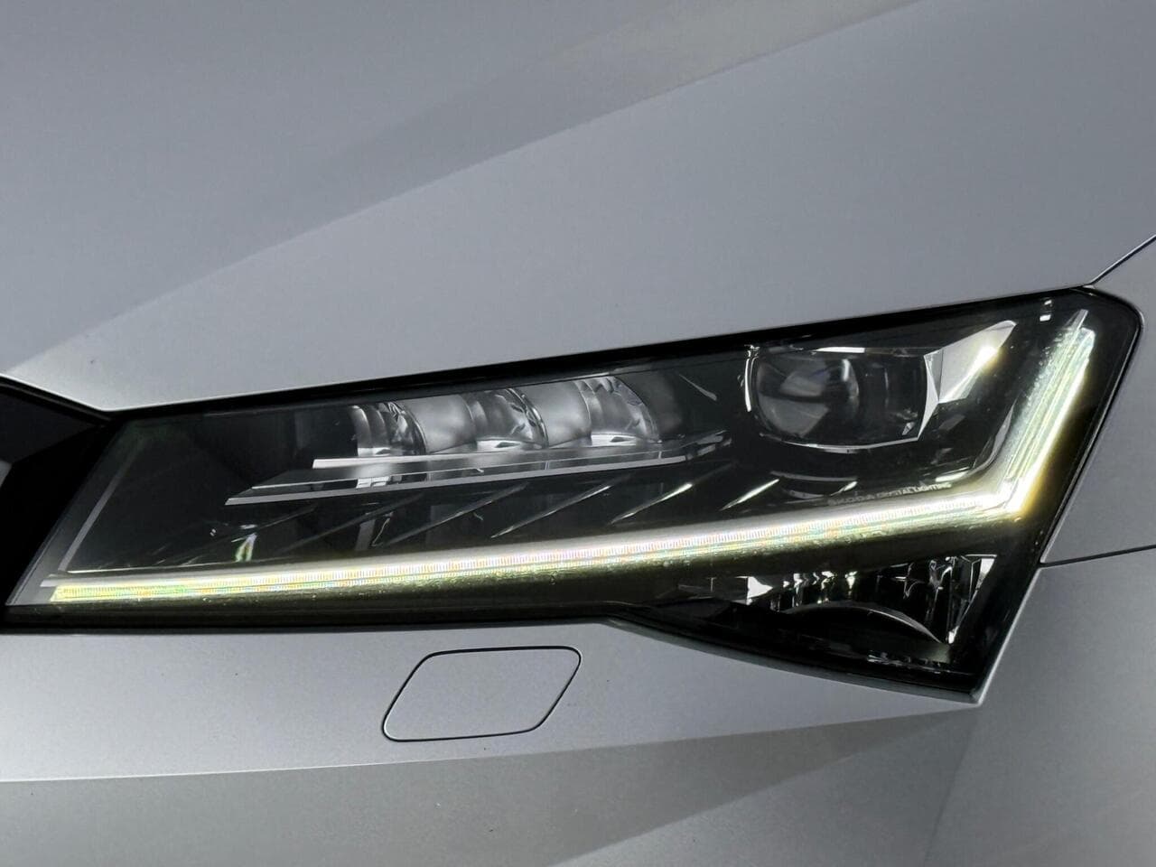 Skoda Superb thumbnail Inconclusive