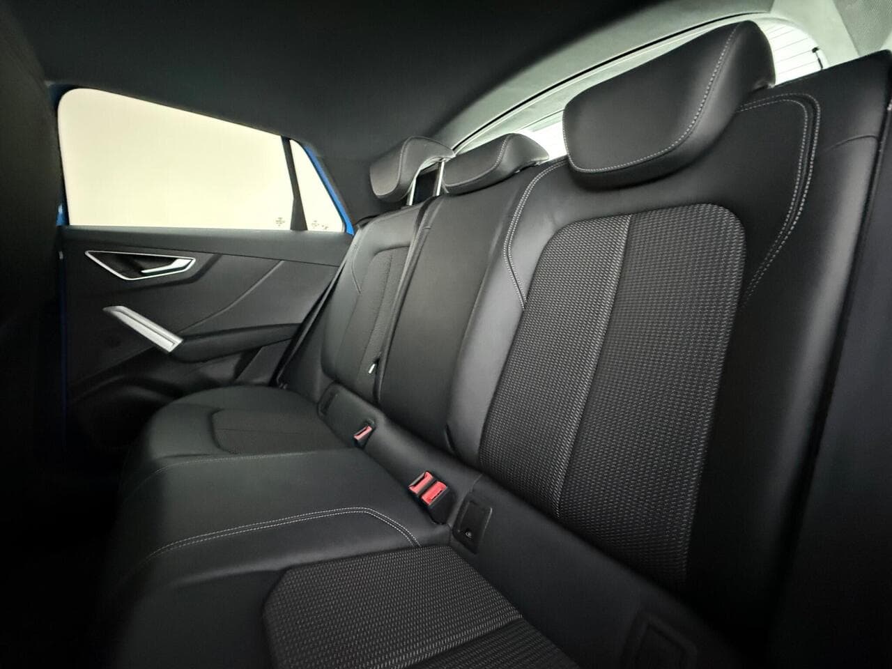 Audi Q2 thumbnail Seats Rear