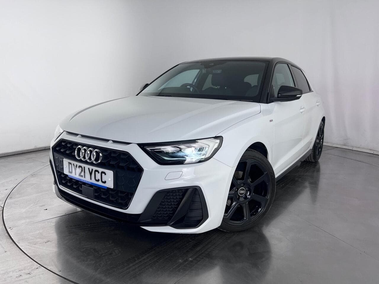Audi A1 thumbnail Front Left