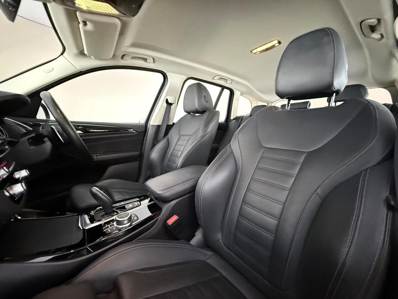 BMW X3 thumbnail Seat Front Passenger