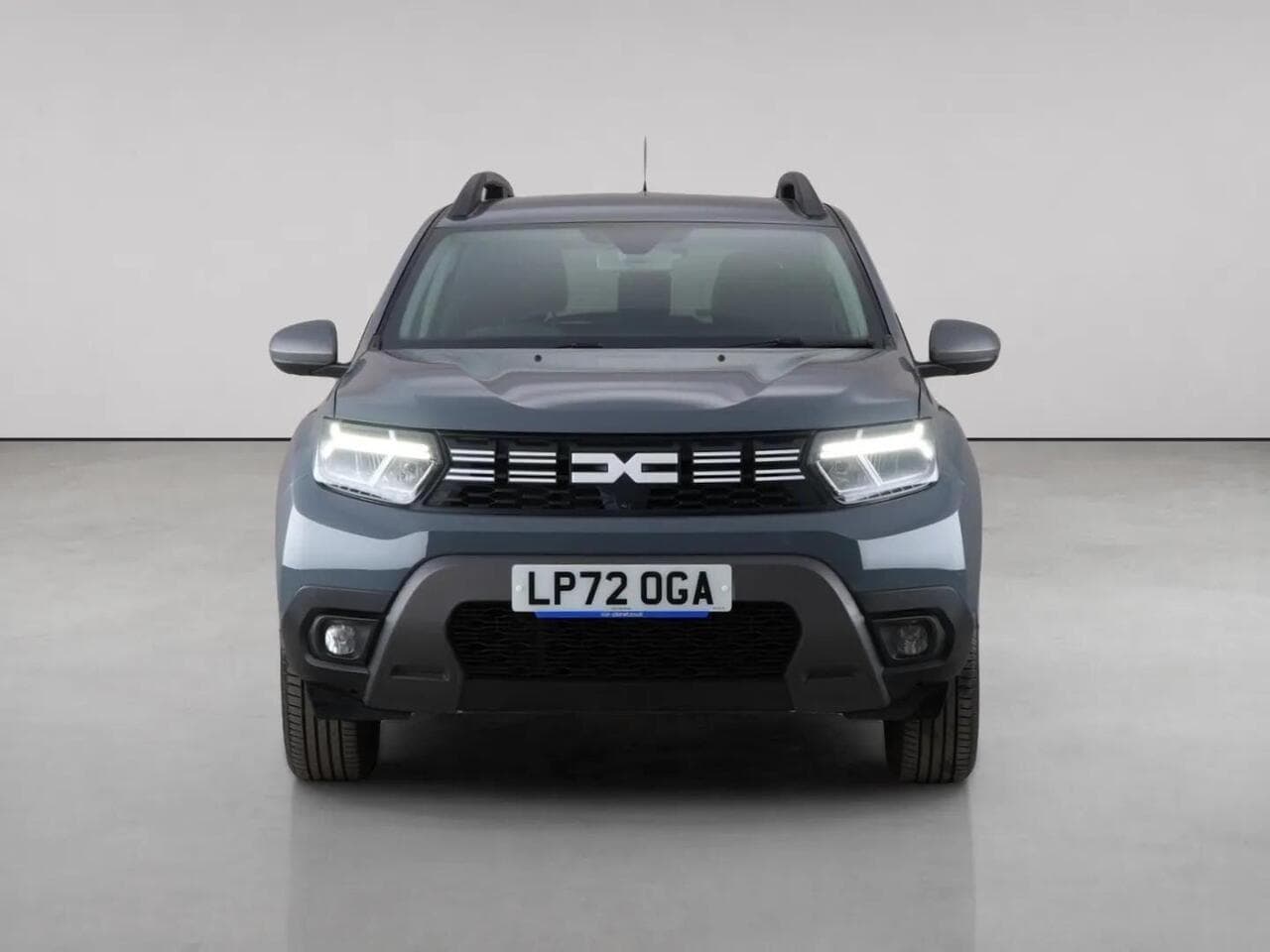 Dacia Duster thumbnail Front