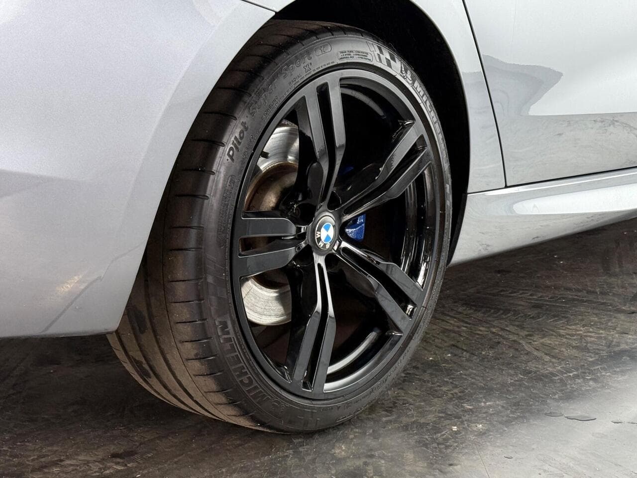 BMW 6 Series Gran Turismo thumbnail Wheel