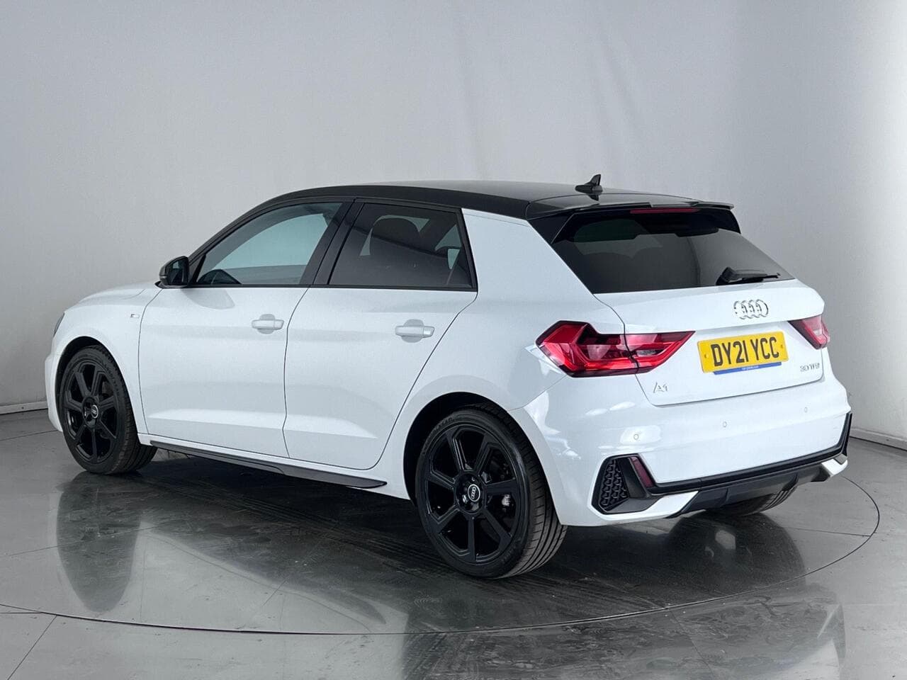 Audi A1 thumbnail Rear Left