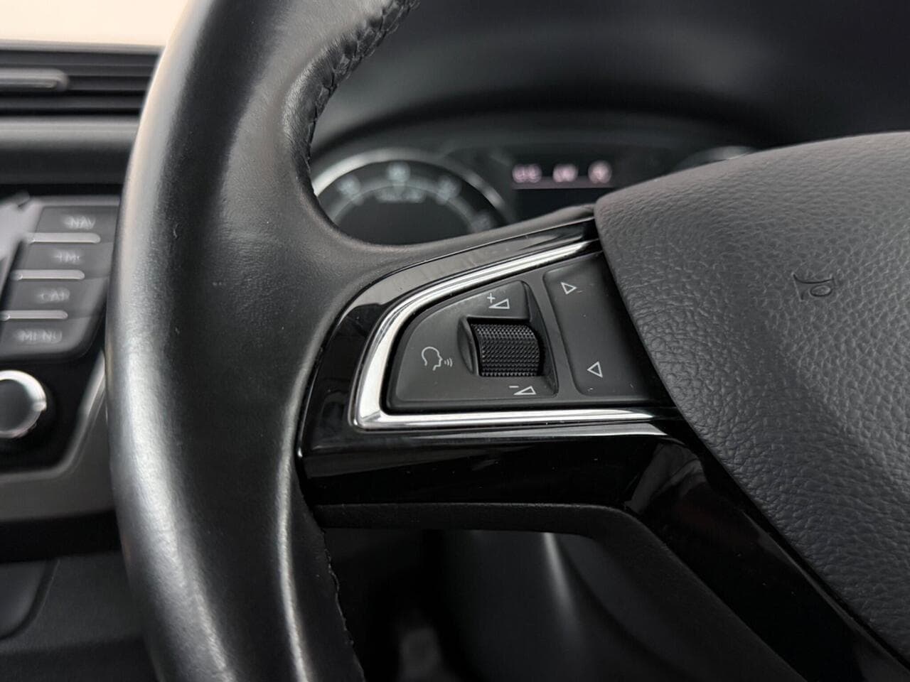 Skoda Fabia thumbnail Misc Controls