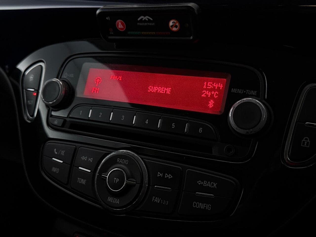 Vauxhall ADAM thumbnail Infotainment System
