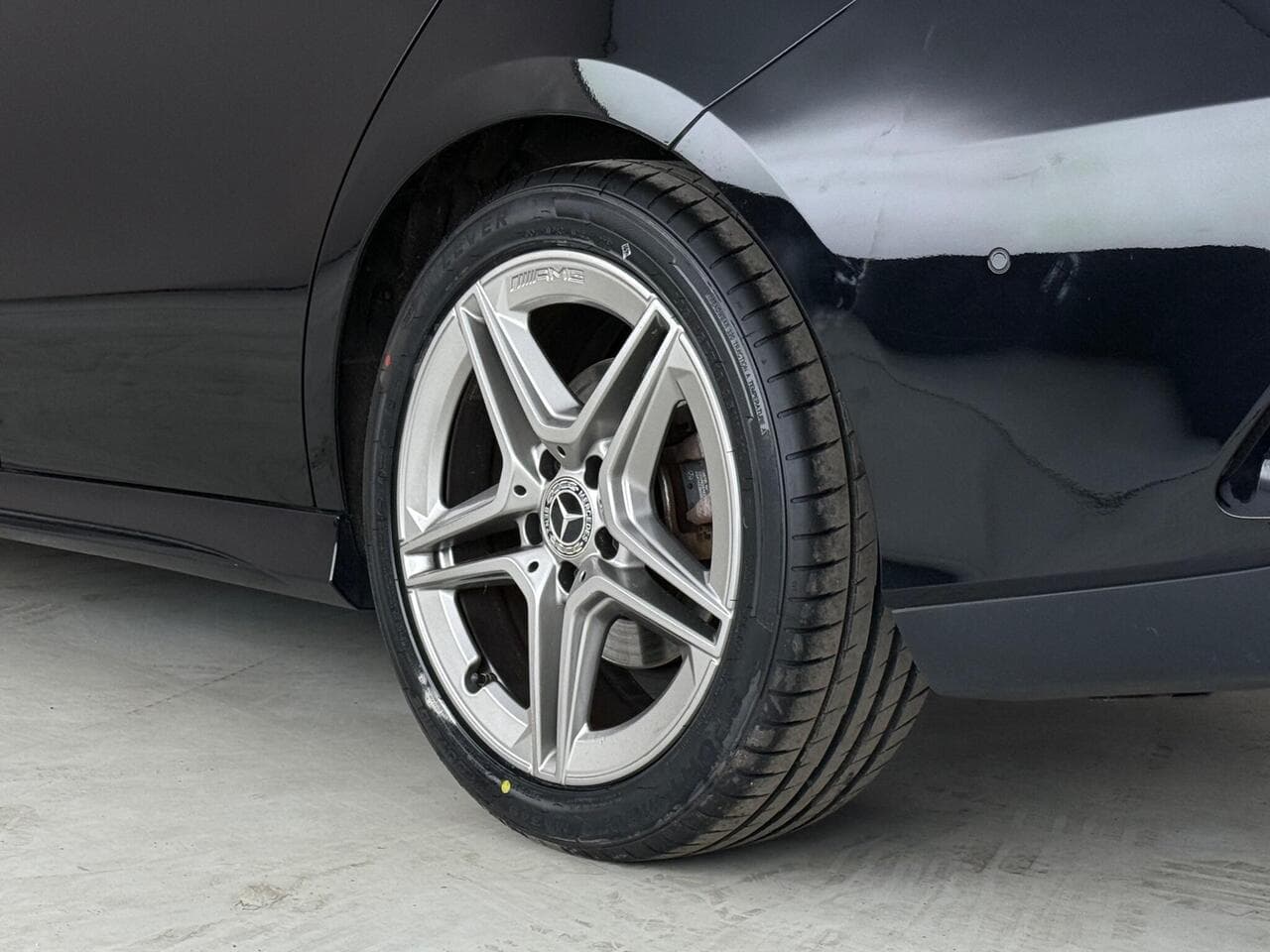 Mercedes-Benz CLA thumbnail Wheel