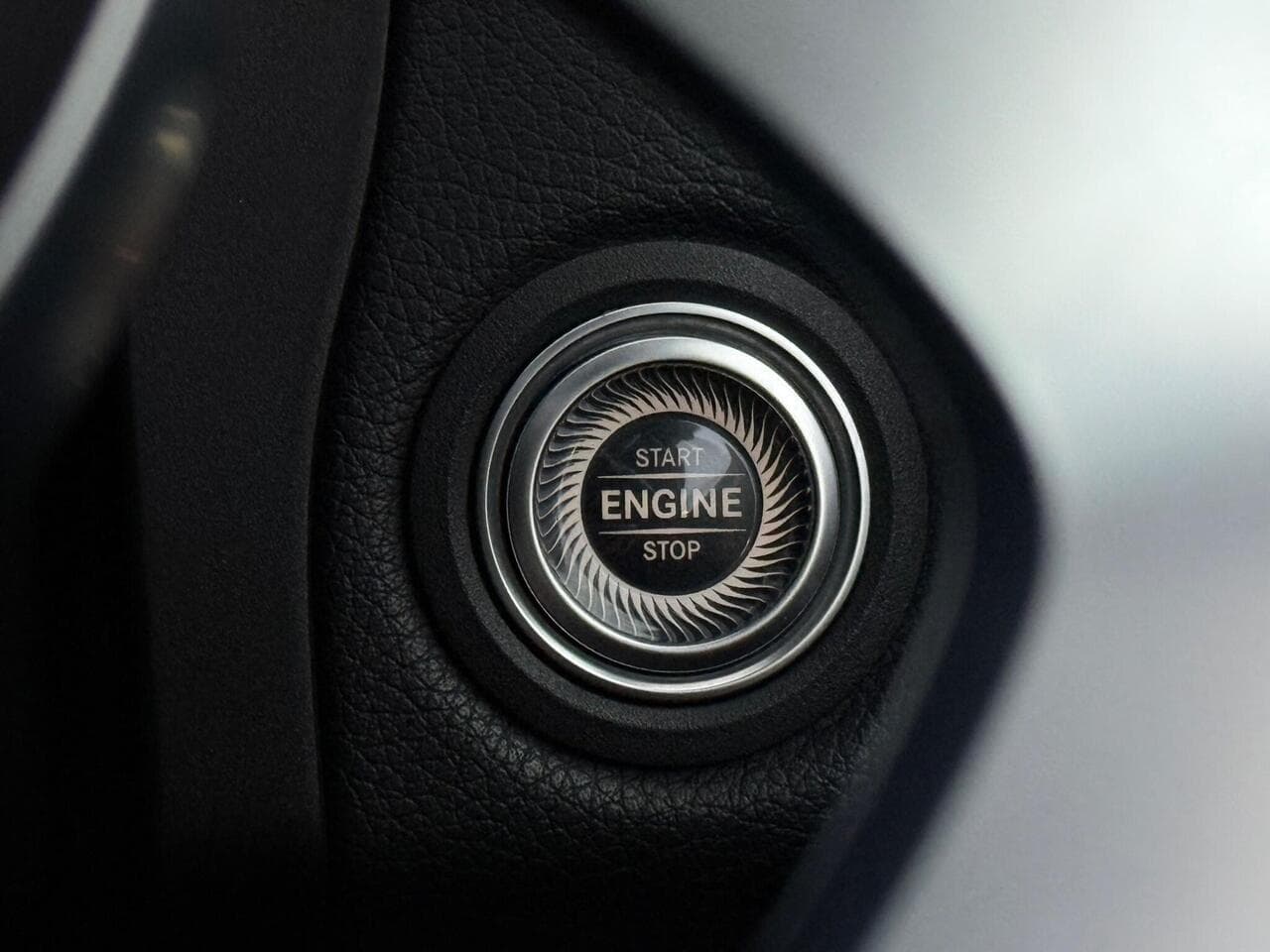 Mercedes-Benz C Class thumbnail Inconclusive