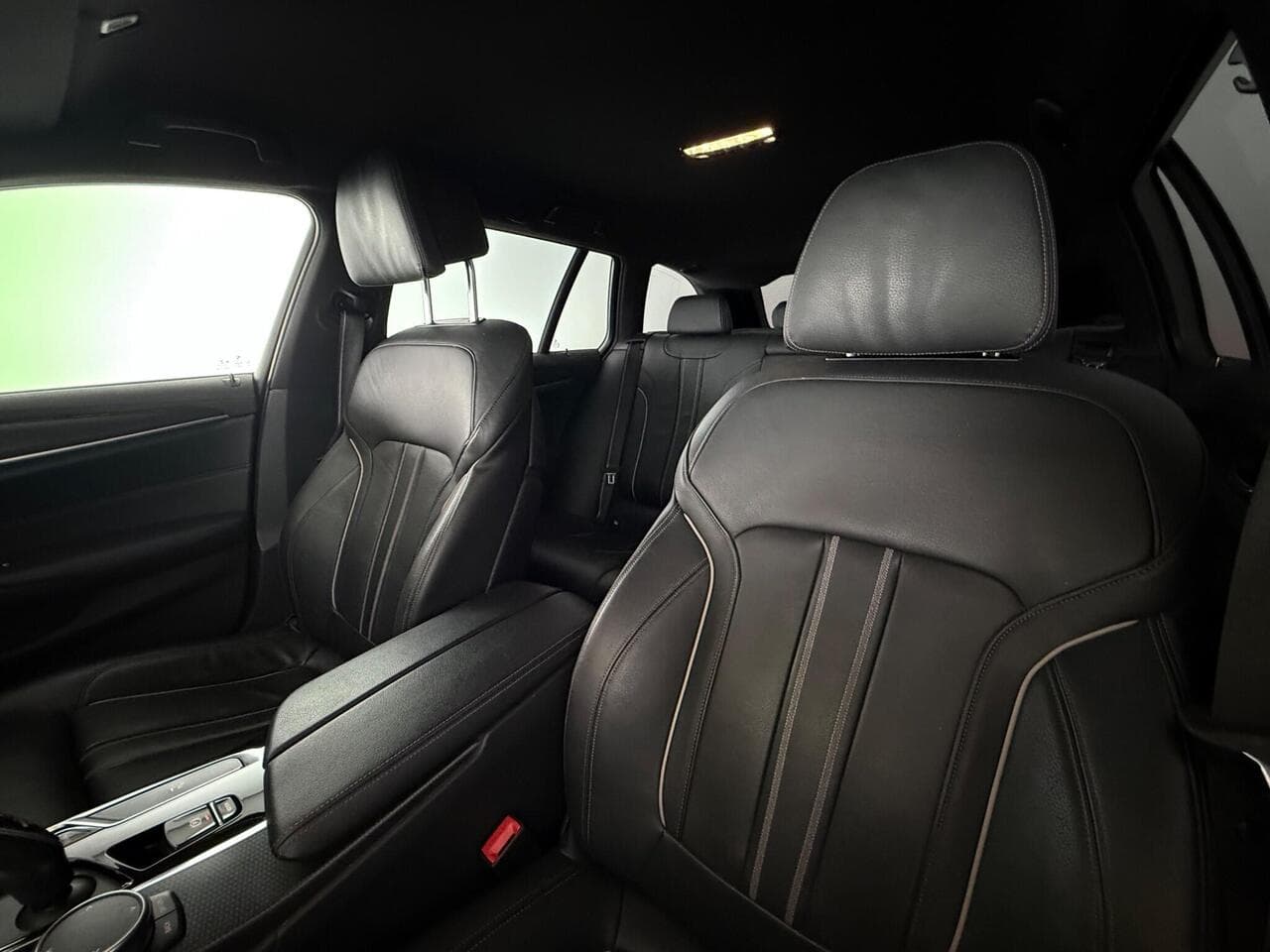 BMW 5 Series thumbnail Seat Front Passenger