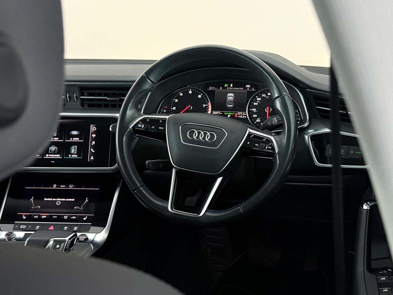 Audi A6 Saloon thumbnail Steering Wheel