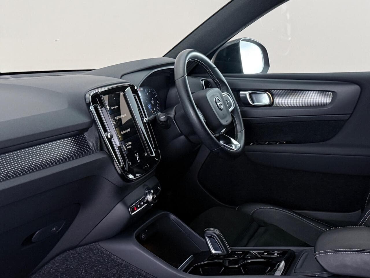 Volvo XC40 thumbnail Interior Front