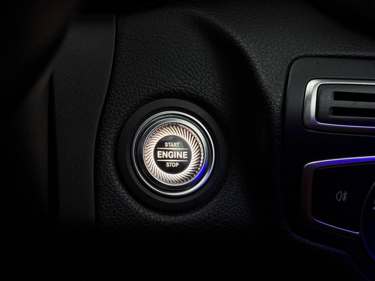 Mercedes-Benz C Class thumbnail Wheel