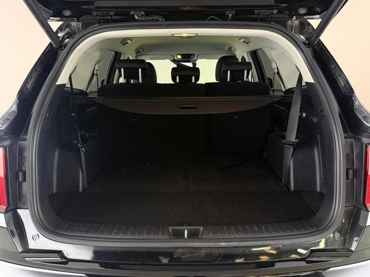 Kia Sorento thumbnail Boot