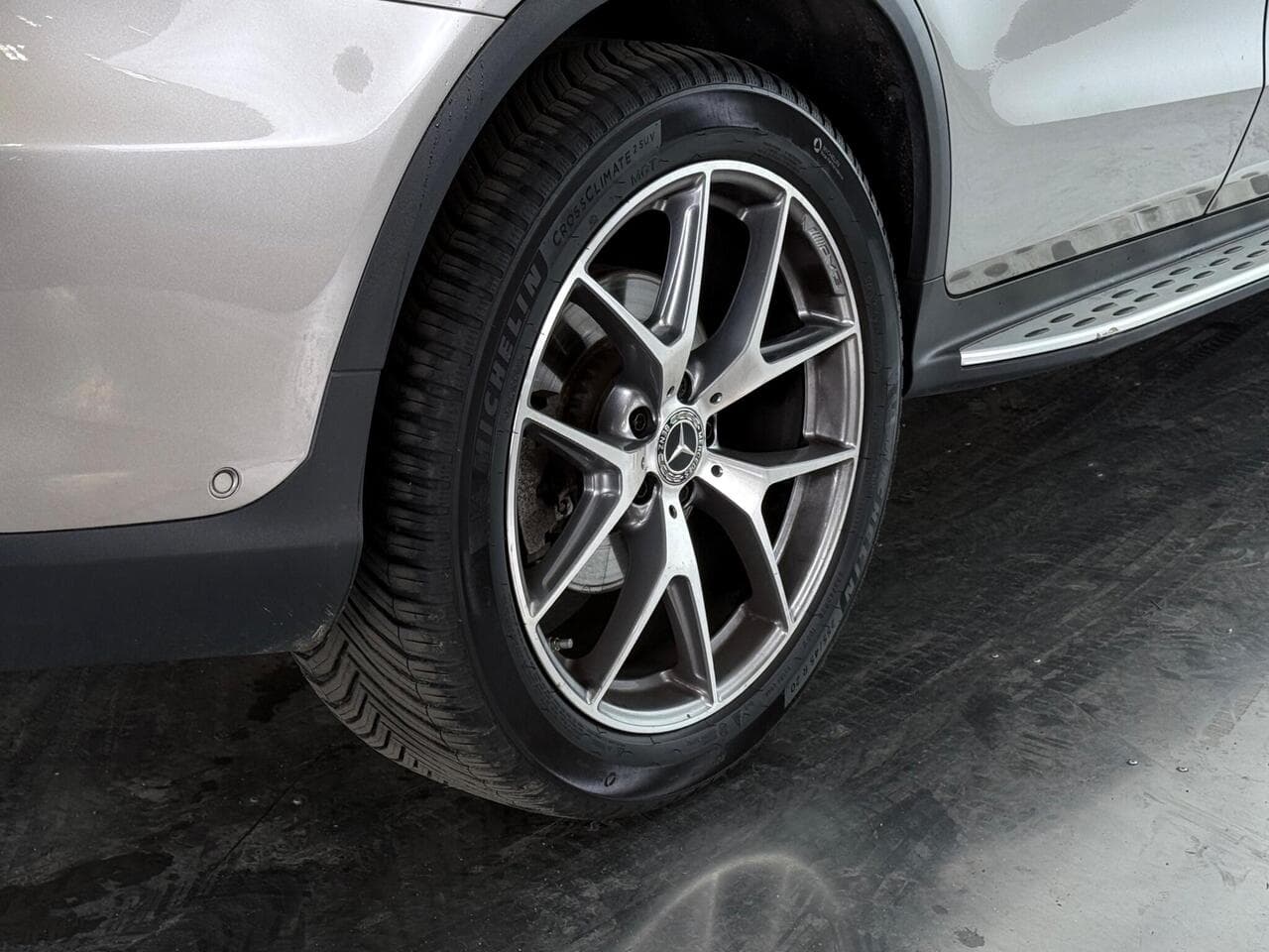 Mercedes-Benz GLC thumbnail Wheel