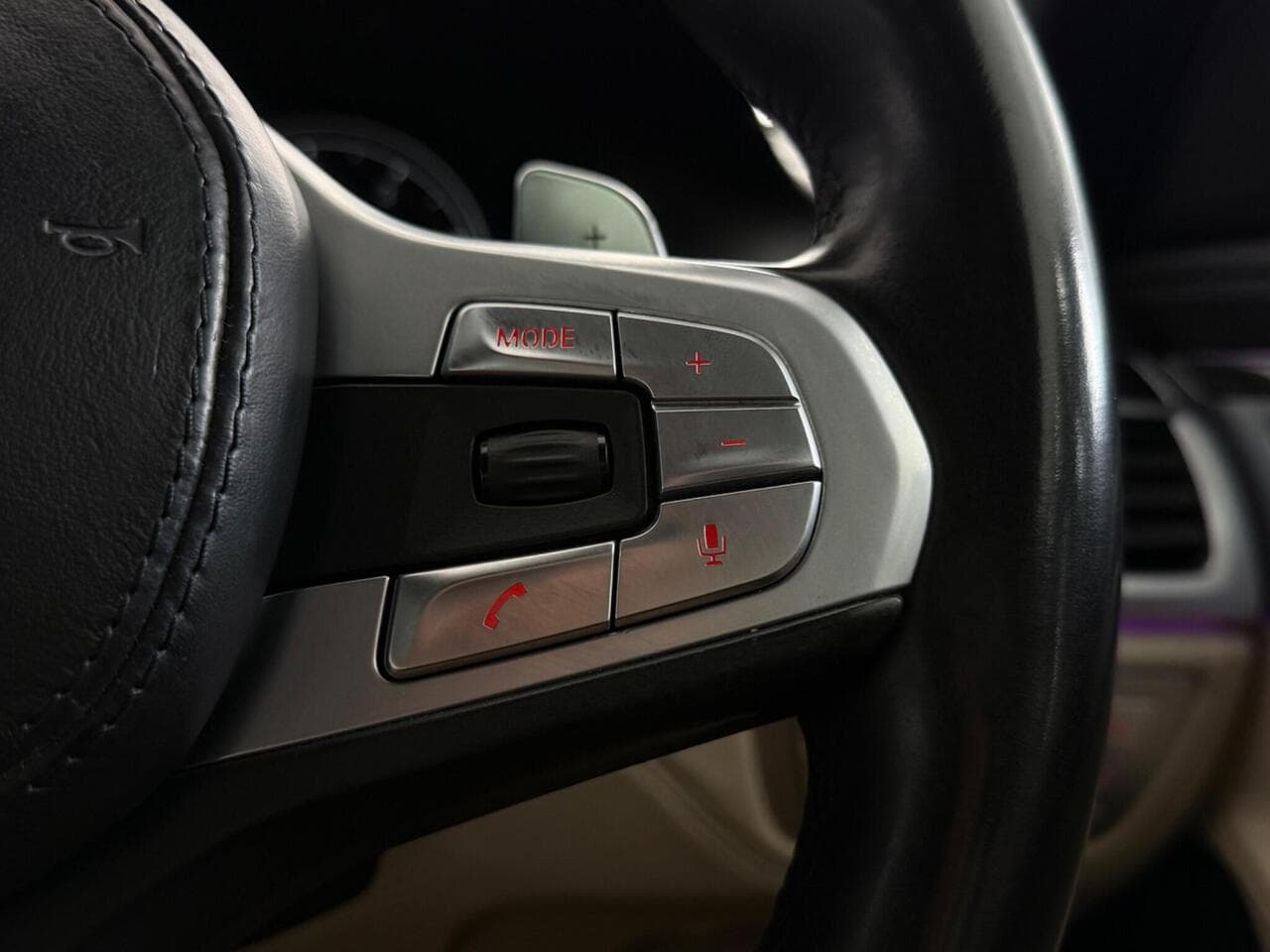 BMW 7 Series thumbnail Misc Controls