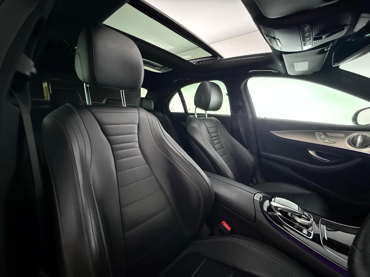 Mercedes-Benz E Class thumbnail Seat Driver