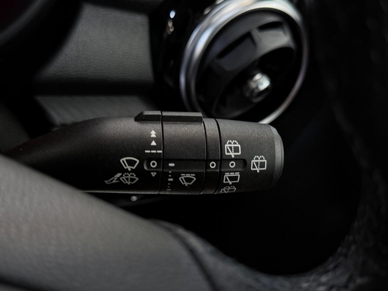 MG MG3 thumbnail Misc Controls