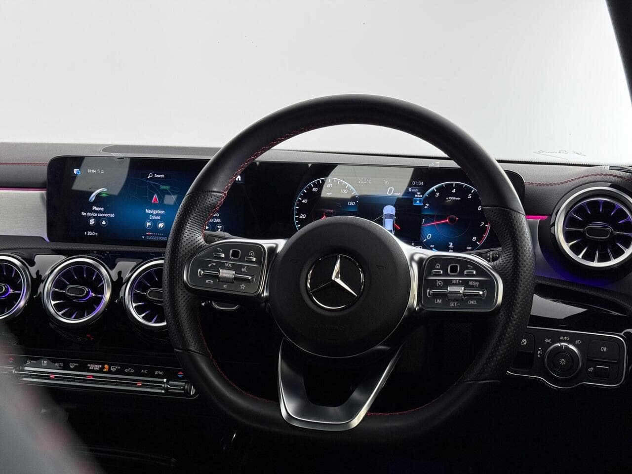 Mercedes-Benz CLA thumbnail Steering Wheel