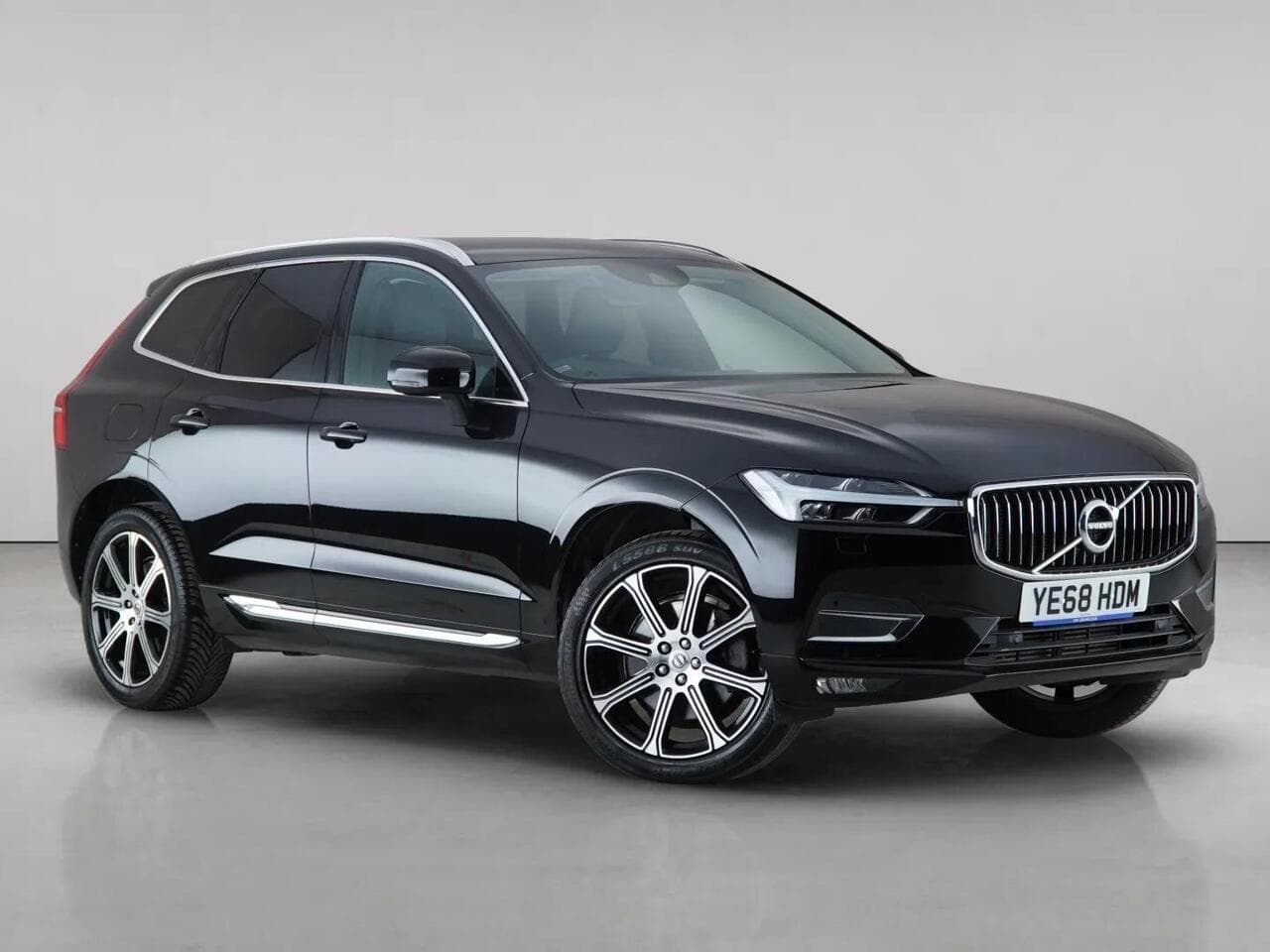 Volvo XC60 - Volvo XC60 2.0 T5 Inscription Pro Auto AWD Euro 6 (s/s) 5dr