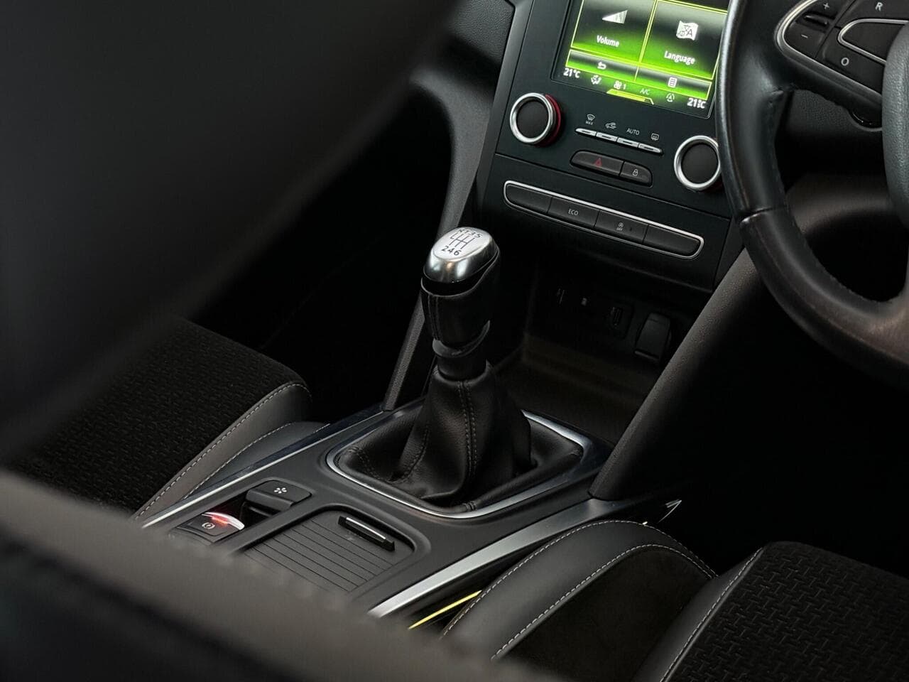 Renault Megane thumbnail Interior Front