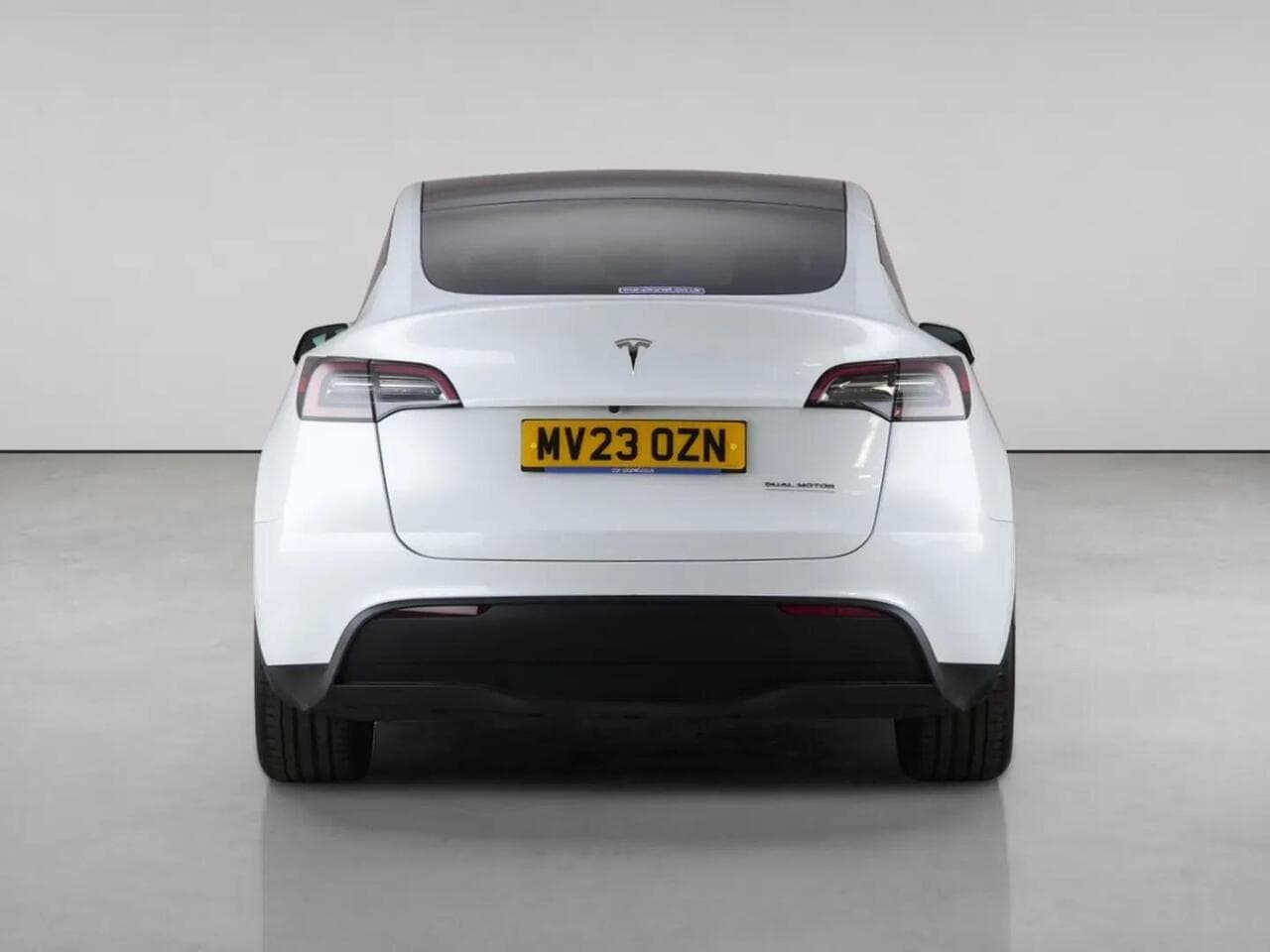 Tesla Model Y thumbnail Rear