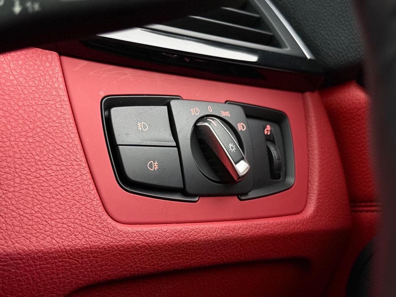 BMW 4 Series Gran Coupe thumbnail Misc Controls