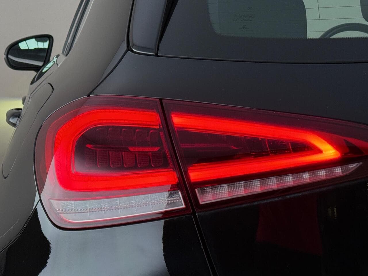 Mercedes-Benz A Class thumbnail Lights Rear
