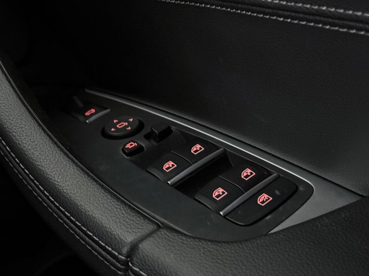 BMW X3 thumbnail Misc Controls