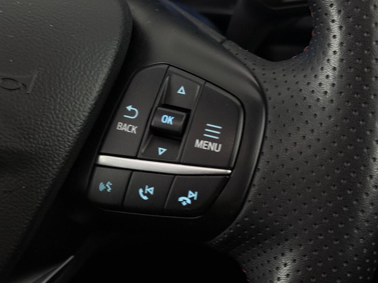 Ford Kuga thumbnail Misc Controls