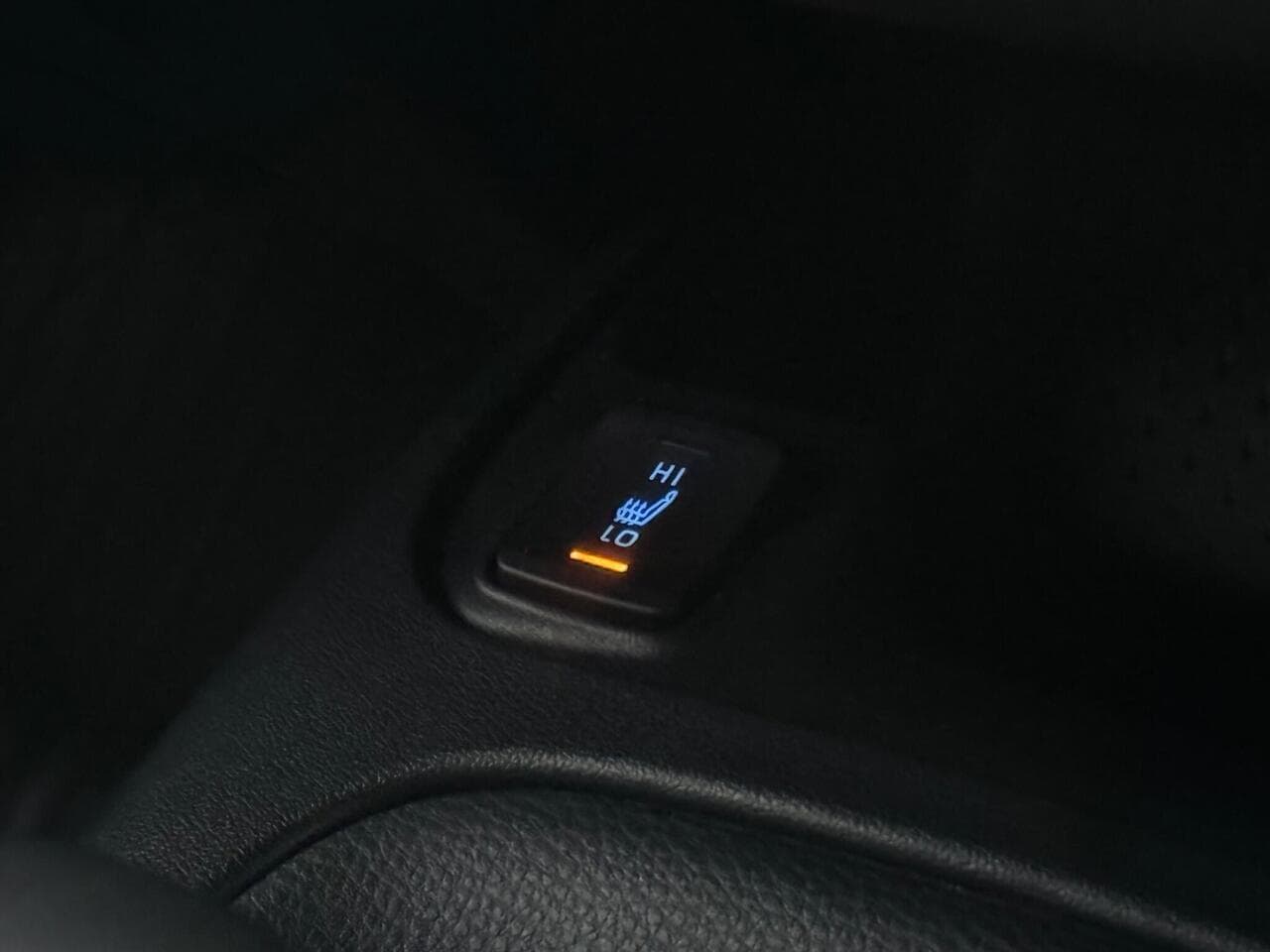 Toyota Corolla thumbnail Misc Controls