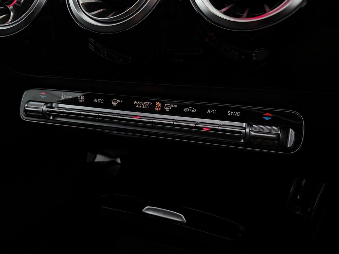 Mercedes-Benz CLA thumbnail Inconclusive